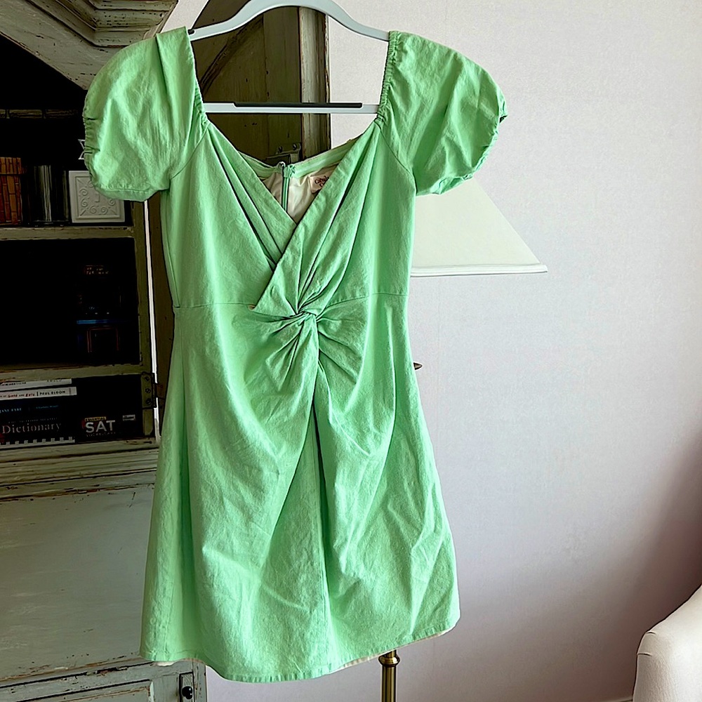 CAMILA COELHO light green sundress. Size SMALL